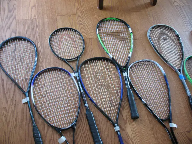 Squash Rackets for the Whole Family - Photo 9