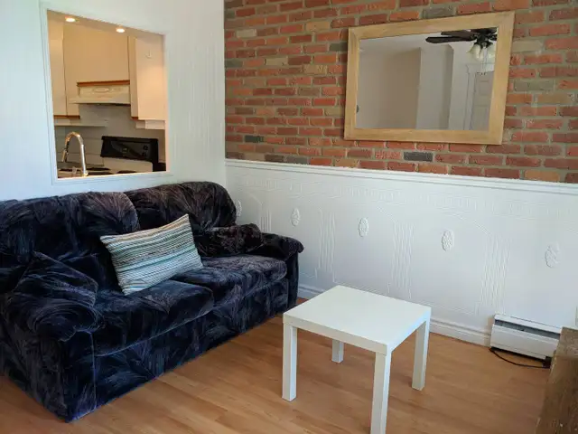 Appartement 3 1//2 entièrement meublés. Tout inclus. Limoilou - Photo 2