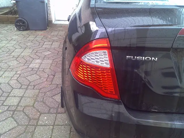 2010 Ford Fusion S - $1400