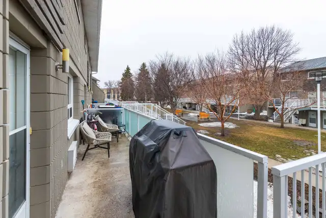 Cute n Cozy 2bdrm Condo in Crestview! Fully Remodelled! - Photo 9