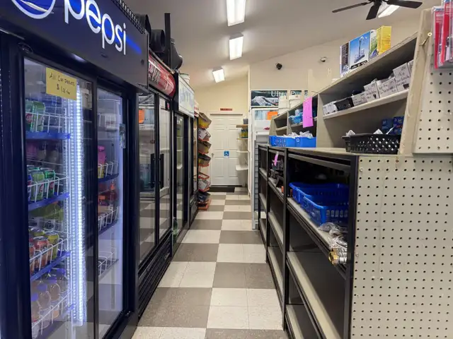 7 Crowell Ave, Glenwood - Photo 3