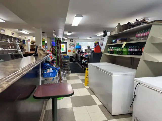 7 Crowell Ave, Glenwood - Photo 5