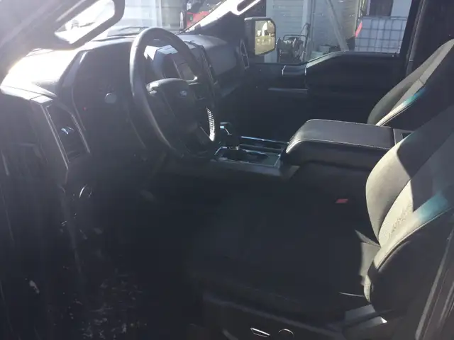 Ford F150 - Photo 6