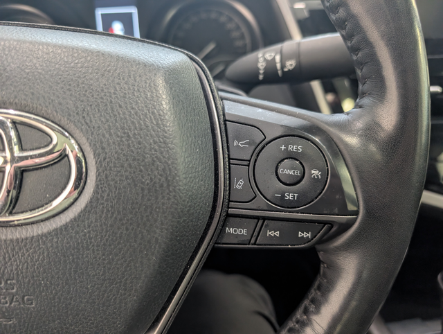 2023 Toyota Camry Hybrid SE - Photo 20