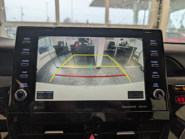 2023 Toyota Camry Hybrid SE - Photo 21