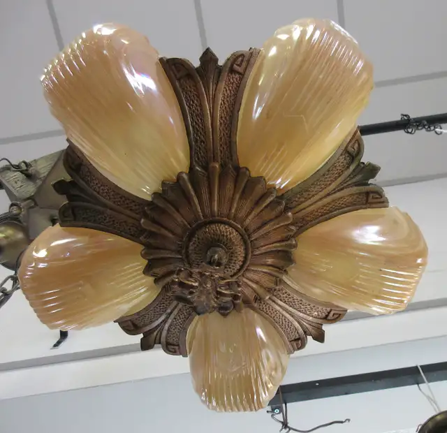ANTIQUE ART DECO CEILING LAMP FIXTURE w 5 SLIP SHADES - Photo 4