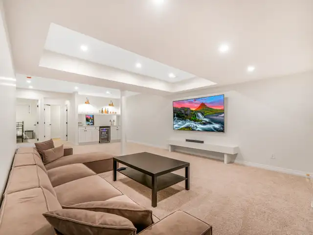 St Albert 5 Bed 3.5 Bath Dbl Att Garage! Huge Pie Lot! NEW PARK! - Photo 9