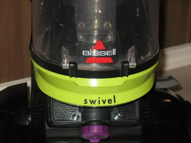BISSELL Clean View Swivel Pet Vacuum Cleaner, LIKE NEW - Photo 6