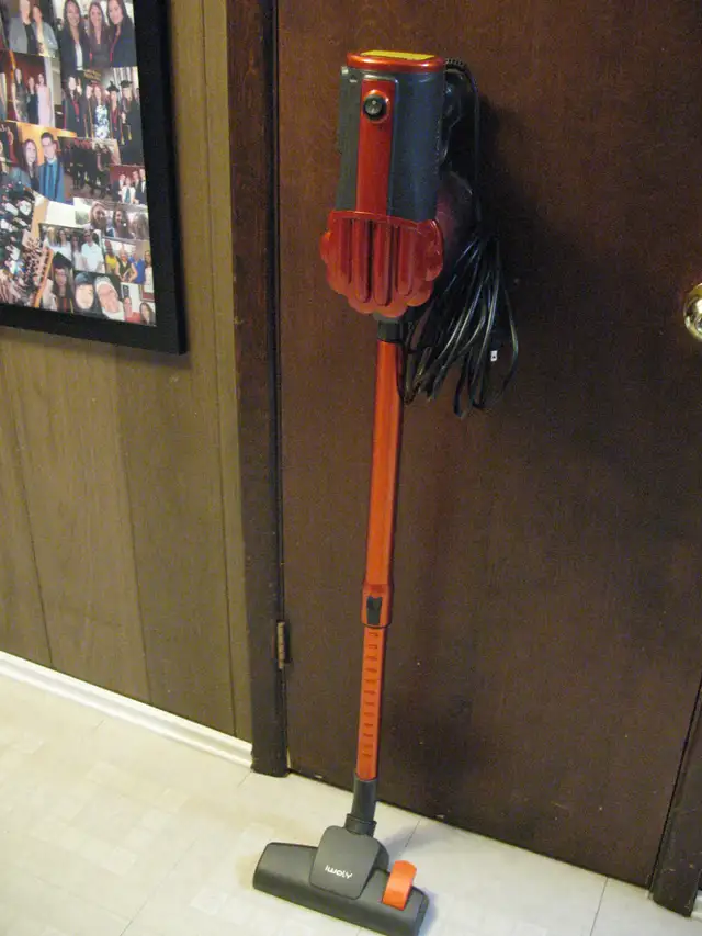 Electric CORDED Stick Vacuum Cleaner, BRAND NEW - Photo 7