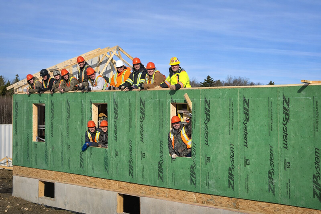 Licensed Carpenter - Site Supervisor & Mentor (Moncton area)