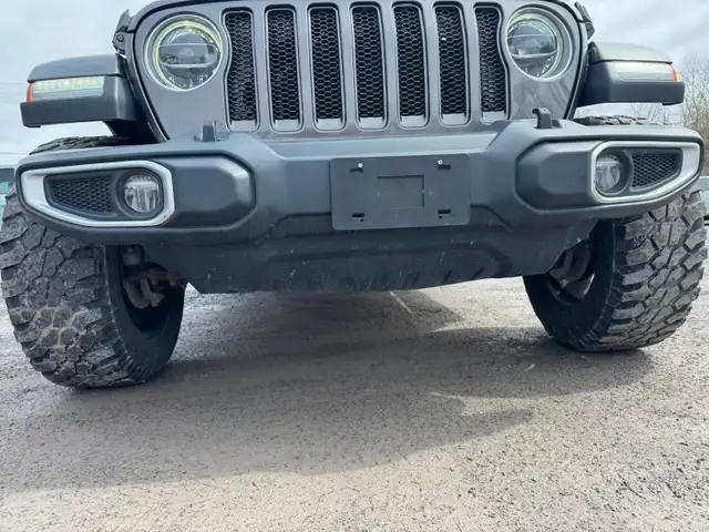 2019 Jeep Wrangler Unlimited Sahara - Photo 5