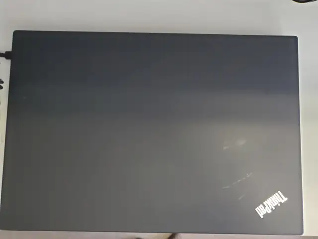 Laptop Lenovo p15s,i7 10ème G,16GB,256GB,Nvidia 2GB,Windows 11 - Photo 3