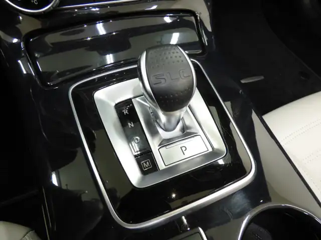 2019 MERCEDES-BENZ AMG SLC 43 ROADSTER, 1 PROP, JAMAIS ACCIDENTÉ - Photo 26