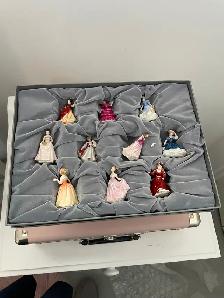 ROYAL DOULTON (PRETTY LADIES/MINI)