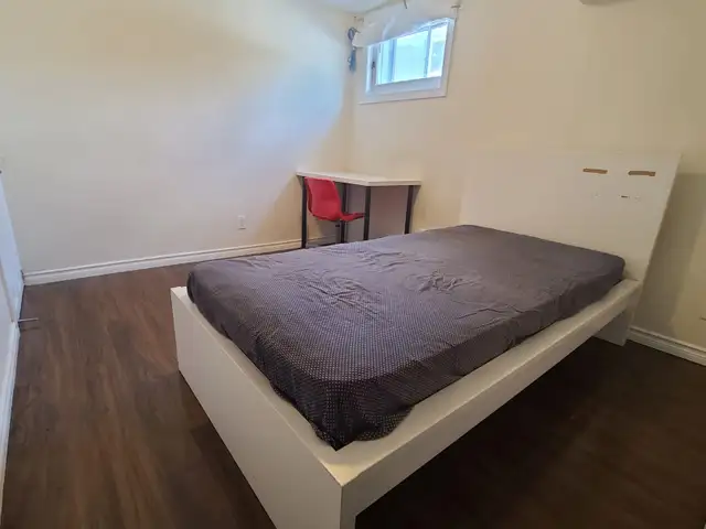 North York @ Sheppard Bayview, Room Rent-2Min Walk to TTC Subway - Photo 3