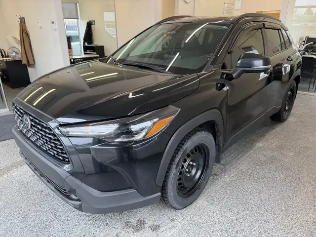 2024 Toyota Corolla Cross LE AWD, GARANTIE JUSQU EN 2029 - Photo 6