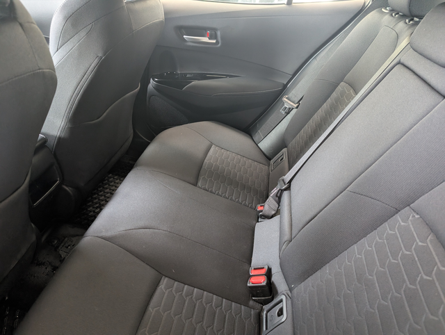 2022 Toyota Corolla Hatchback - Photo 10