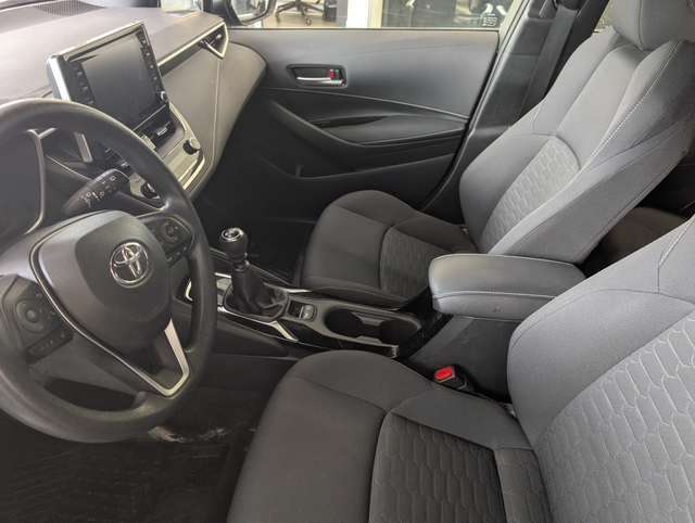 2022 Toyota Corolla Hatchback - Photo 11