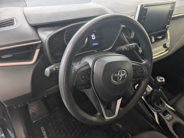 2022 Toyota Corolla Hatchback - Photo 12