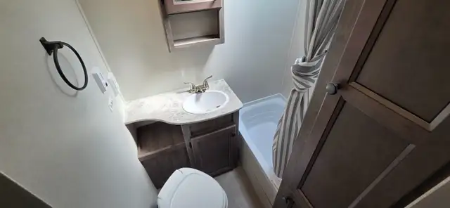 2021 APEX NANO 194RBHS 3711LB-SLEEPS6-BUNKS-SOLAR PACK-MINT COND - Photo 9