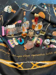 PERFUMES (VINTAGE MINIATURES)