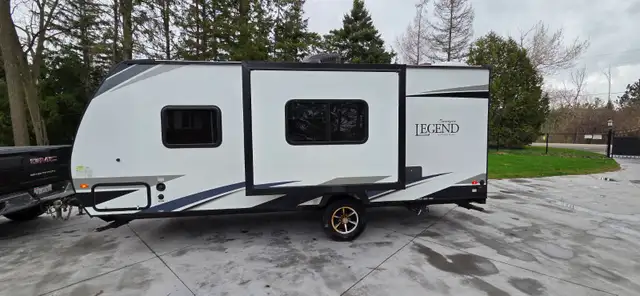 2019 SURVEYOR 19RBLE 3566LB-LITE-POWER SLIDE-4 SEASON AZDEL-MINT - Photo 3