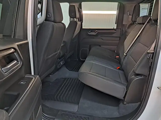 Chevrolet Silverado 3500HD LT cabine multiplace 4RM 159 po 2025 - Photo 5