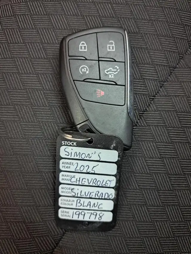 Chevrolet Silverado 3500HD LT cabine multiplace 4RM 159 po 2025 - Photo 17