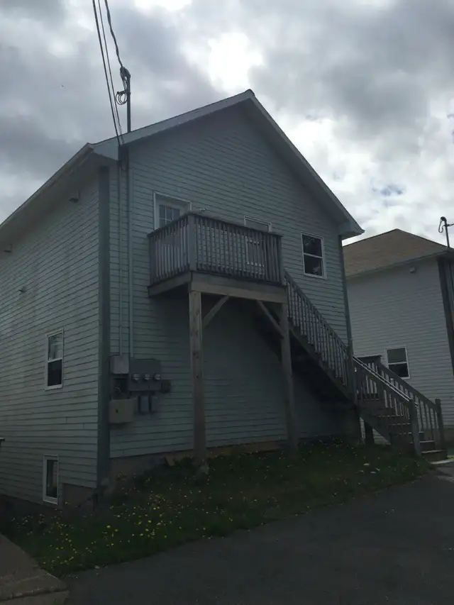 3 Bedrooms Spacious and Bright Apartments for rent in Antigonish - Photo 8