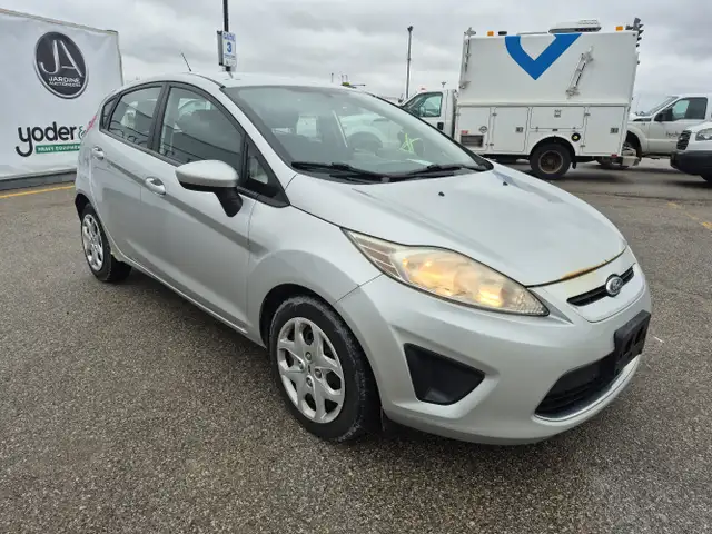 2012 Ford Fiesta - Photo 3