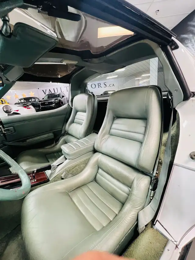 1982 Chevrolet Corvette - Photo 4