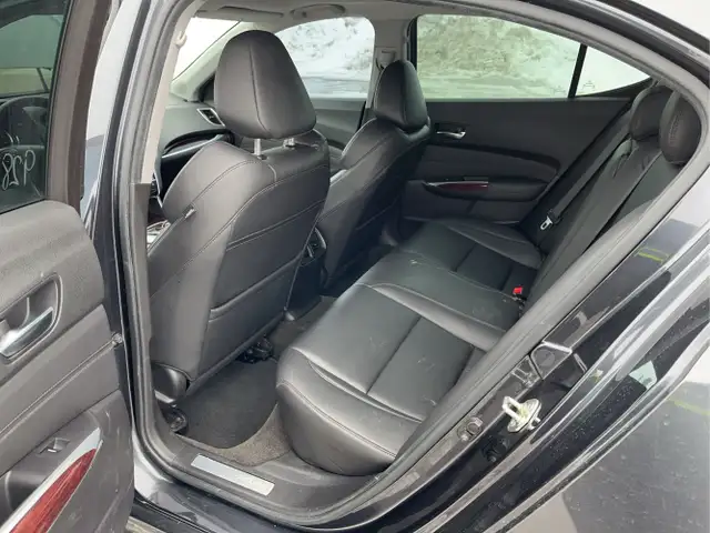 2015 Acura TLX - Photo 18