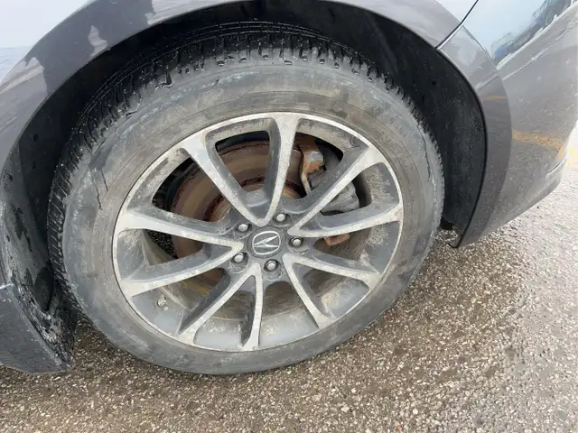 2015 Acura TLX - Photo 22