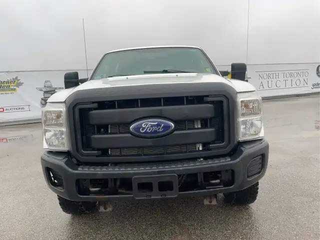 2016 Ford F-350 Super Duty - Photo 2