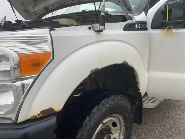 2016 Ford F-350 Super Duty - Photo 29