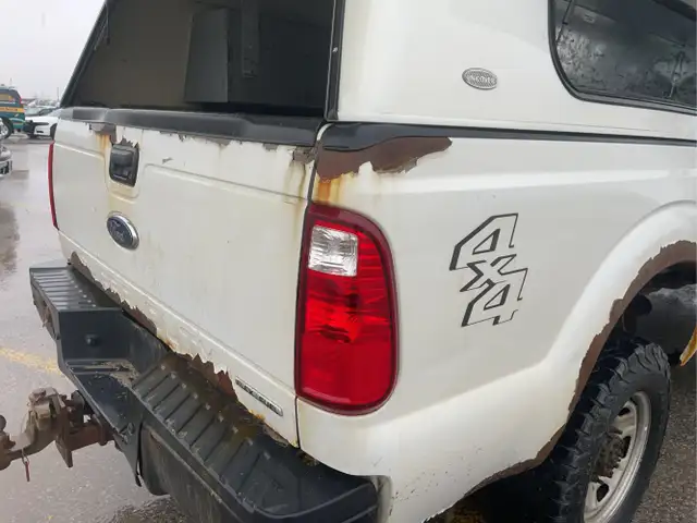 2016 Ford F-350 Super Duty - Photo 36