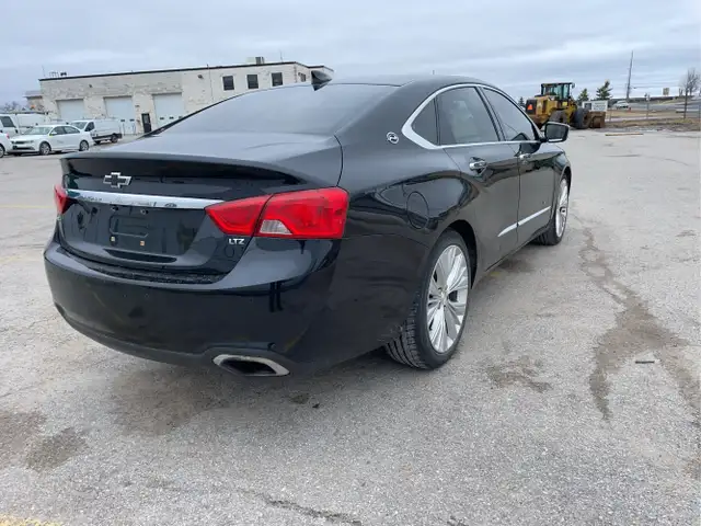 2016 Chevrolet Impala - Photo 5