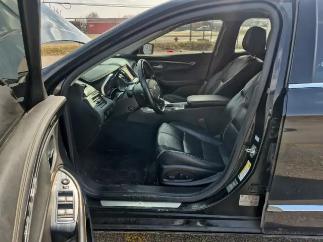 2016 Chevrolet Impala - Photo 13