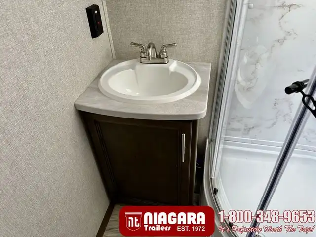 2021 KEYSTONE COUGAR 22RBS Travel Trailer - Photo 15