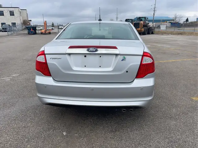2012 Ford Fusion Hybrid - Photo 6
