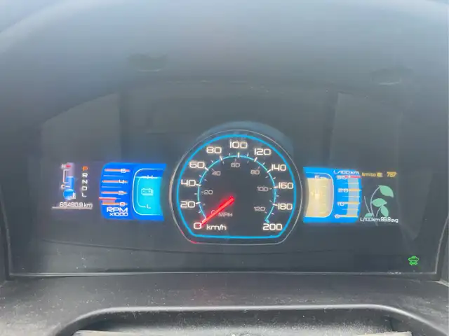 2012 Ford Fusion Hybrid - Photo 11