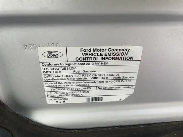 2012 Ford Fusion Hybrid - Photo 17