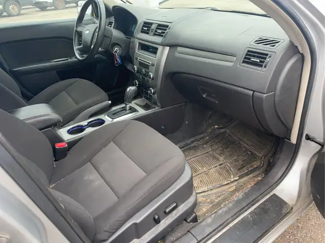 2012 Ford Fusion Hybrid - Photo 18