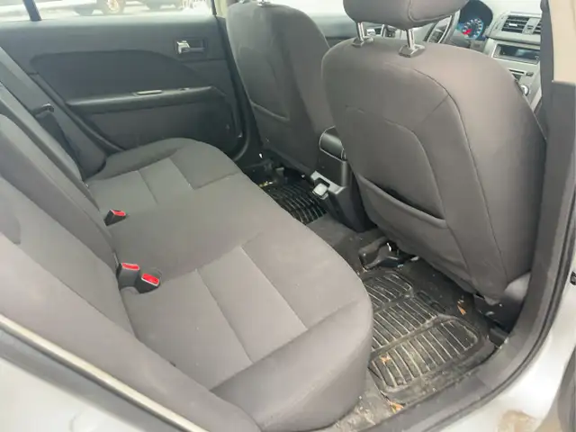2012 Ford Fusion Hybrid - Photo 19