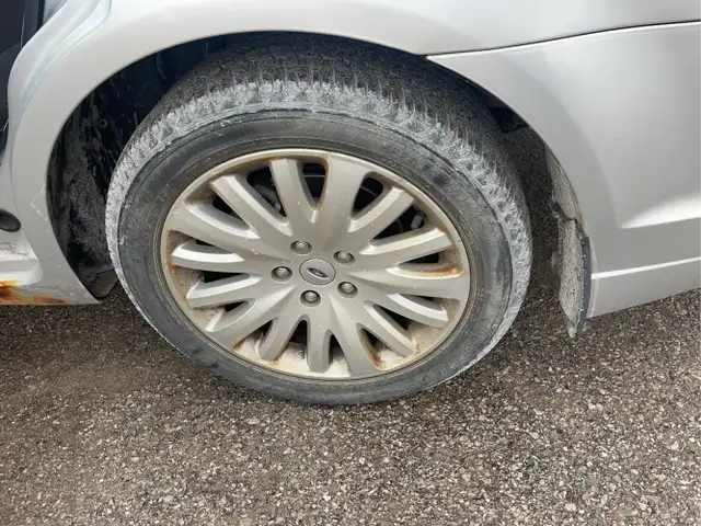 2012 Ford Fusion Hybrid - Photo 23