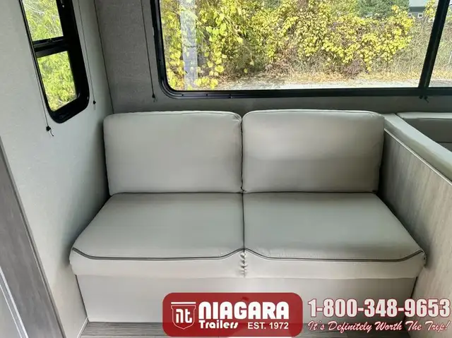 2026 COACHMEN CATALINA SUMMIT SERIES 8 281QBUNK Travel Trailer - Photo 10