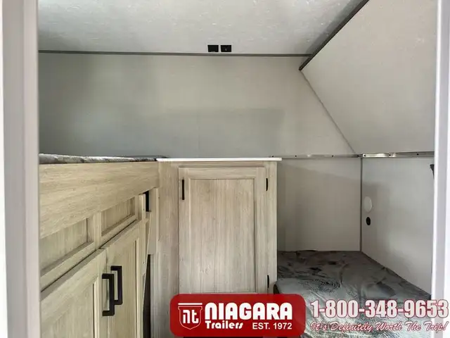 2026 COACHMEN CATALINA SUMMIT SERIES 8 281QBUNK Travel Trailer - Photo 21