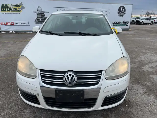 2009 Volkswagen Jetta - Photo 2