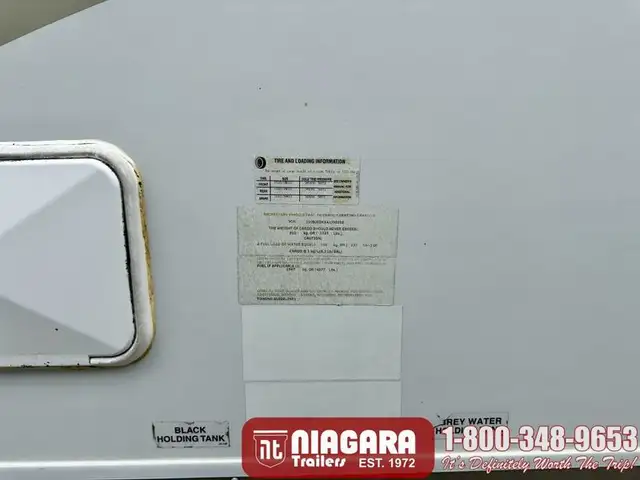 2010 JAYCO JAY FEATHER EXP 213 Hybrid - Photo 6