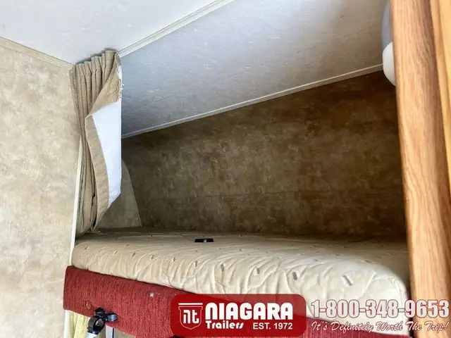 2010 JAYCO JAY FEATHER EXP 213 Hybrid - Photo 21